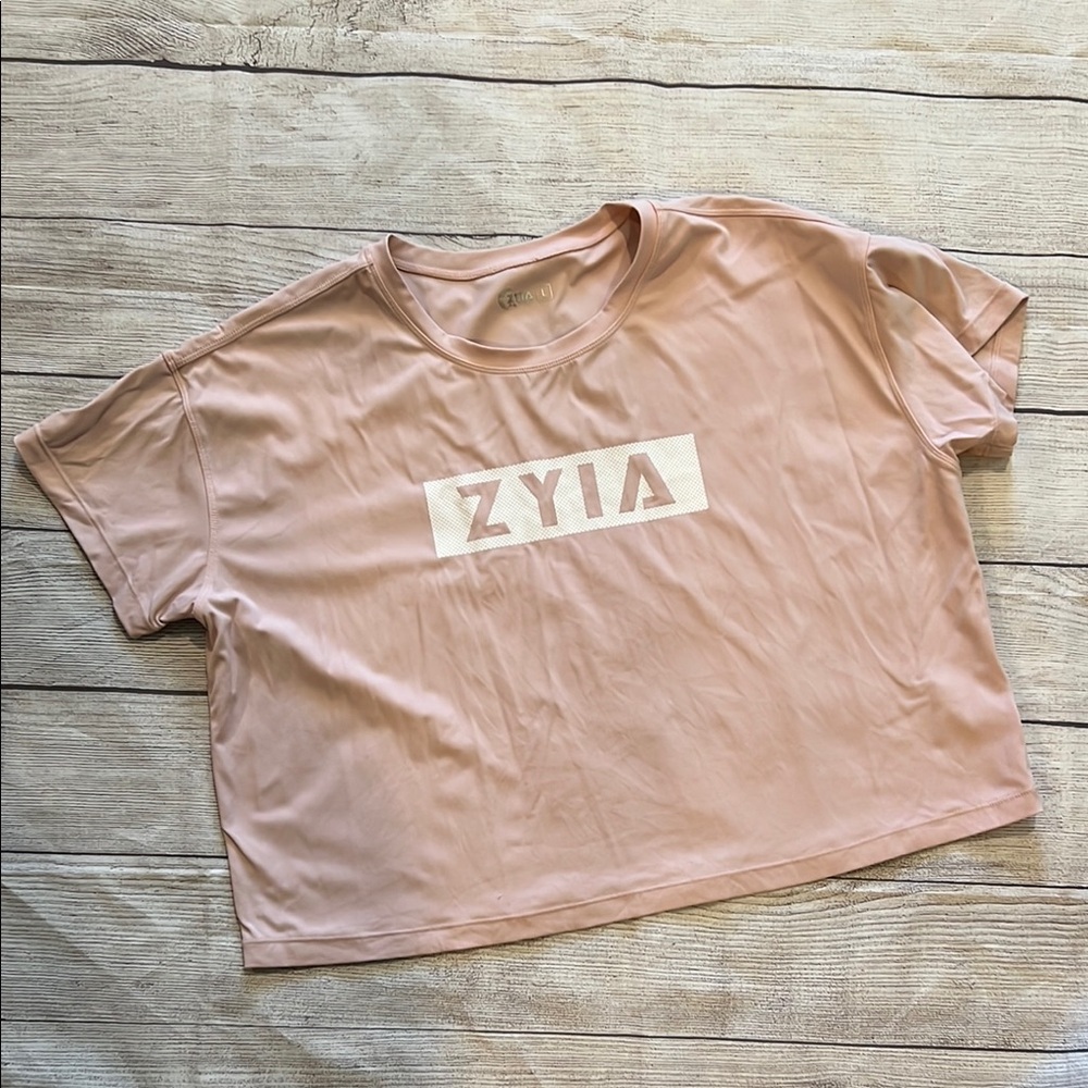 Zyia Women's Pink Crop Top